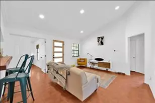 7301 Quicksilver Cir, Austin, TX 78744 - Photo 3