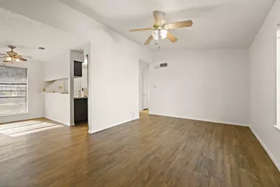2402 Cottonwood Drive, Georgetown, TX 78628 - Photo 3