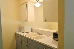 2310 Rebel Rd, Austin, TX 78704 - Photo 9