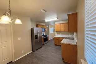 6808 Sabrina Dr, Austin, TX 78747 - Photo 7
