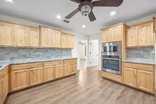 20217 Engelmann Ln, Manor, TX 78653 - Photo 11