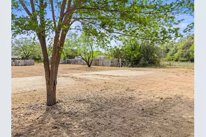 933 County Road 118, Burnet, TX 78611 - Photo 9