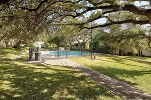 5332 Balcones Dr, Austin, TX 78731 - Photo 3