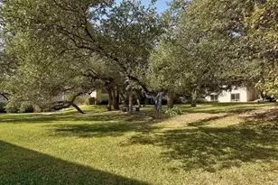 5332 Balcones Dr, Austin, TX 78731 - Photo 15