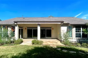 107 Amberjack Ct, Georgetown, TX 78633 - Photo 17