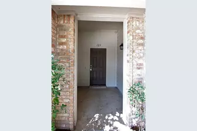 125 Camelia Parkway, Kyle, TX 78640 - Photo 9
