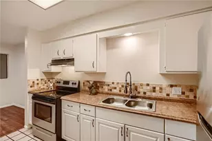 2712 Parker Ln, Austin, TX 78741 - Photo 7