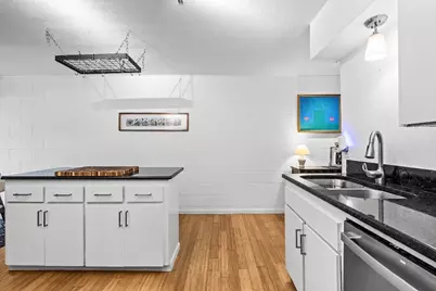 2303 East Side Drive #210, Austin, TX 78704 - Photo 11