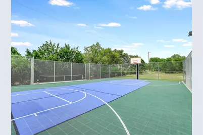 21009 Post Oak Drive, Lago Vista, TX 78645 - Photo 17