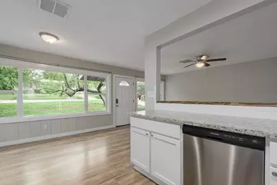 6301 Arnold Drive #A, Austin, TX 78723 - Photo 11