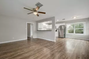 6301 Arnold Dr, Austin, TX 78723 - Photo 5