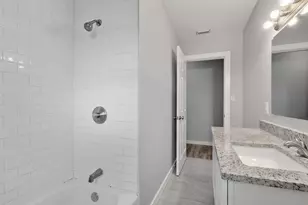 6301 Arnold Dr, Austin, TX 78723 - Photo 19
