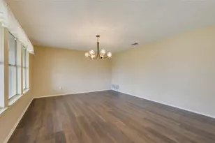 3912 Lemos Dr, Austin, TX 78728 - Photo 15