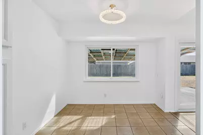 11507 Elk Park Circle, Austin, TX 78759 - Photo 17