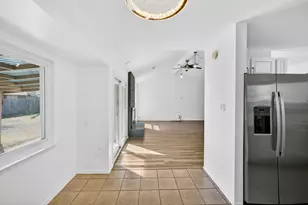 11507 Elk Park Circle Circle, Austin, TX 78759 - Photo 5