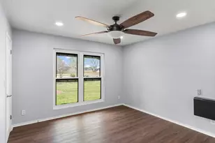 154 Shoreline Dr, Bastrop, TX 78602 - Photo 19