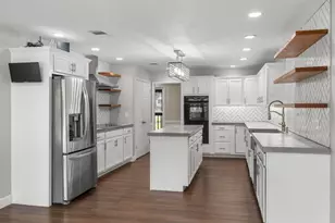 154 Shoreline Dr, Bastrop, TX 78602 - Photo 5