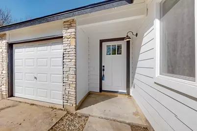 408 Blueberry Hill, Austin, TX 78745 - Photo 3