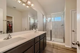 201 Break Ave, Taylor, TX 76574 - Photo 7