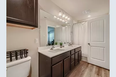 201 Break Avenue, Taylor, TX 76574 - Photo 9