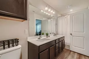 201 Break Ave, Taylor, TX 76574 - Photo 9