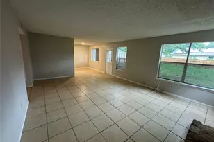 4204 Everest Ln, Austin, TX 78727 - Photo 13