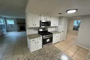 4204 Everest Ln, Austin, TX 78727 - Photo 11