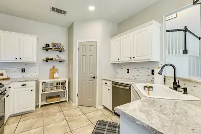 703 Ridge View Drive, Leander, TX 78641 - Photo 15