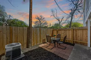 5604 Woodrow Ave, Austin, TX 78756 - Photo 37