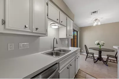 5604 Woodrow Avenue #15, Austin, TX 78756 - Photo 19