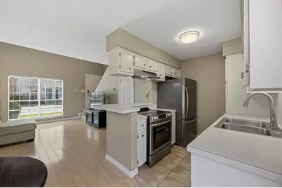 5604 Woodrow Avenue #15, Austin, TX 78756 - Photo 17