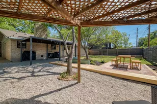 2117 Gaston Pl Dr, Austin, TX 78723 - Photo 25