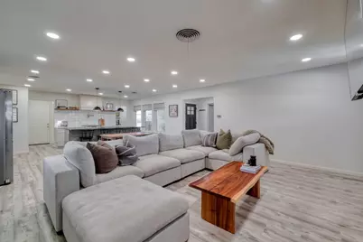 2117 Gaston Place Drive, Austin, TX 78723 - Photo 5