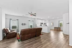 216 Blue Hibiscus Dr, Liberty Hill, TX 78642 - Photo 15