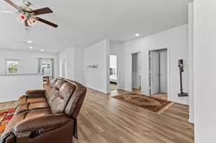 216 Blue Hibiscus Dr, Liberty Hill, TX 78642 - Photo 13