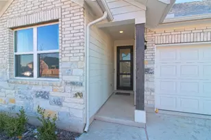 113 Rocking R Ct, Georgetown, TX 78633 - Photo 5