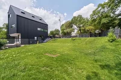 1113 W 31 Street, Austin, TX 78705 - Photo 9