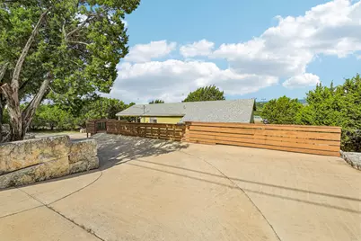 8104 Bronco Lane, Lago Vista, TX 78645 - Photo 5