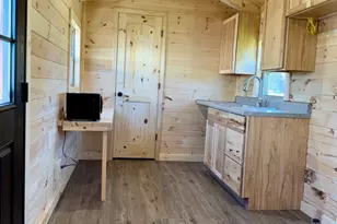 203 W 22nd St, Cameron, TX 76520 - Photo 3