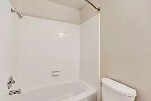 1202 Thorpe Ln, San Marcos, TX 78666 - Photo 13
