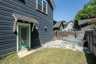 2821 Castro St, Austin, TX 78702 - Photo 21
