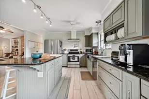 9209 Rock Way Dr, Austin, TX 78736 - Photo 15