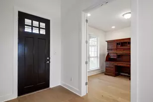 213 Poole Ln, Liberty Hill, TX 78642 - Photo 5