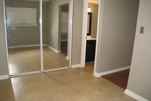 2500 Burleson Rd, Austin, TX 78741 - Photo 7