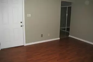 2500 Burleson Rd, Austin, TX 78741 - Photo 15