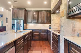 304 Pheasant Meadow Meadow, Liberty Hill, TX 78642 - Photo 13