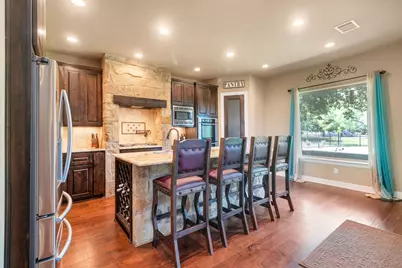 304 Pheasant Meadow Meadow, Liberty Hill, TX 78642 - Photo 15