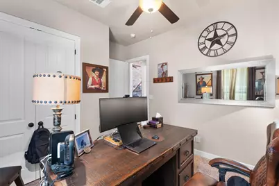 304 Pheasant Meadow Meadow, Liberty Hill, TX 78642 - Photo 23