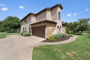 304 Pheasant Meadow Meadow, Liberty Hill, TX 78642 - Photo 3