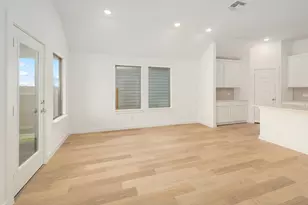 119 Malibu, Hutto, TX 78634 - Photo 11